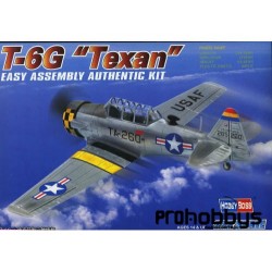Maqueta de avión en kit T-6G "Texan" de Hobby Boss