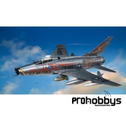 Italeri F-100 D Super Sabre 1/72