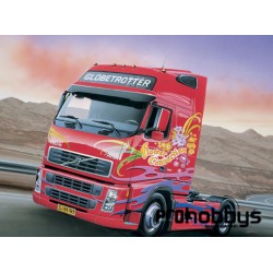 Volvo FH 16 Globetrotter XL 1/24 Italeri 3821
